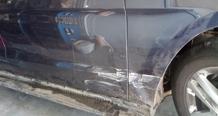 Lackier Karosserie Schmiede Fixico